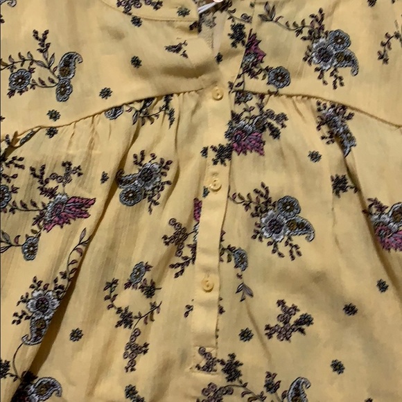 ❗️Last Call❗️NWT Yellow KC Lauren Conrad Blouse - Picture 3 of 6